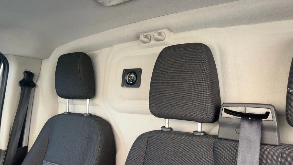 172refrigerated FordTransitCustom-DOE just passed - Image 3