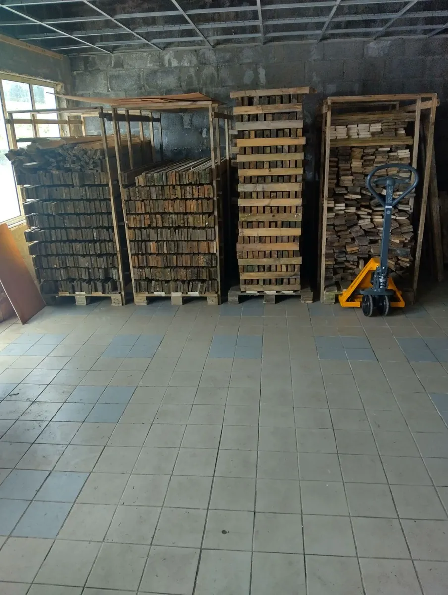 Construction timber for sale. - Image 1