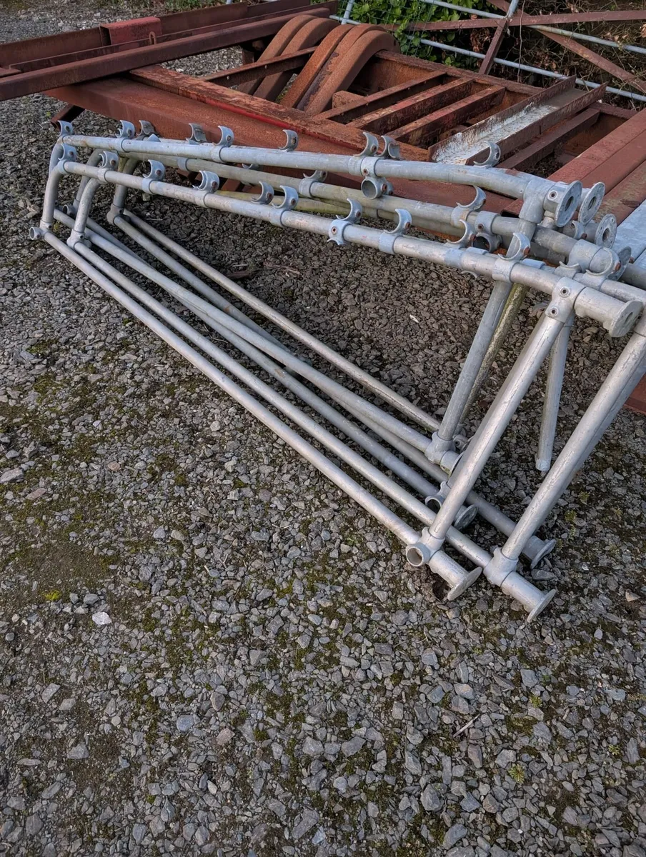 Galvanised Frame Stands for sale - Image 3