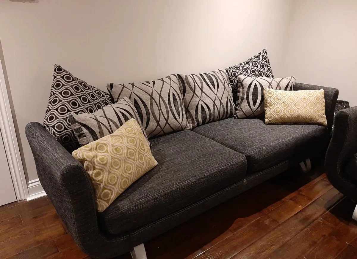 Fama 4 Seater Sofa - Image 1