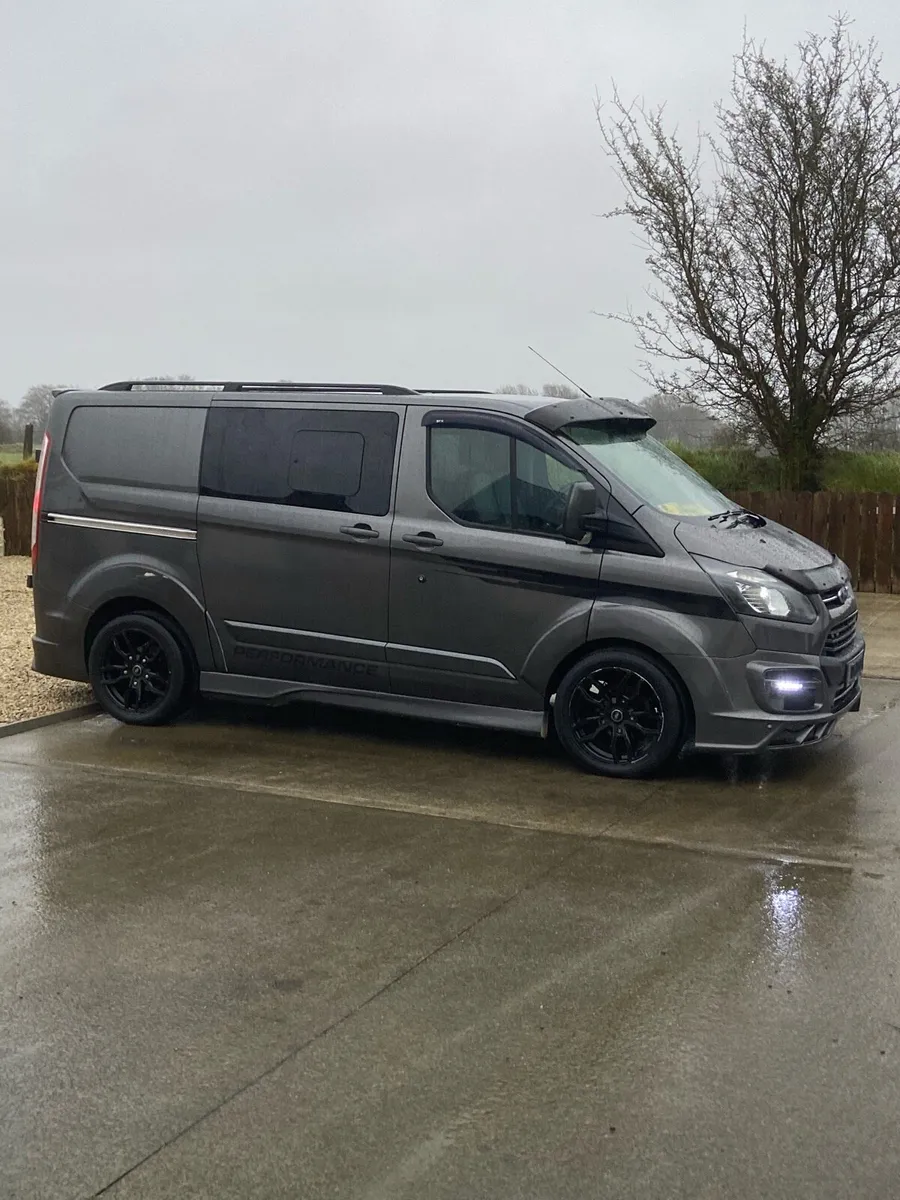 Ford Transit Custom Crewcab - Image 1