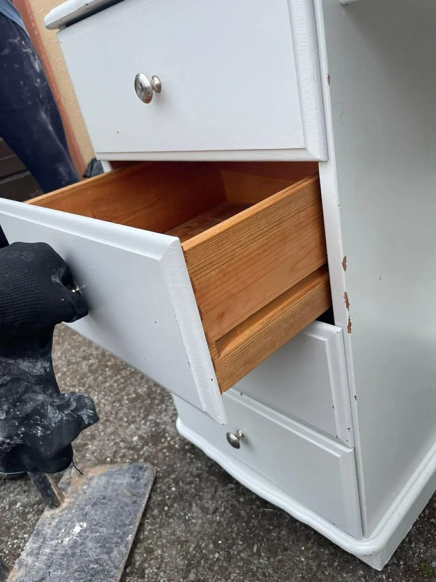 Study desk €50 - Image 2