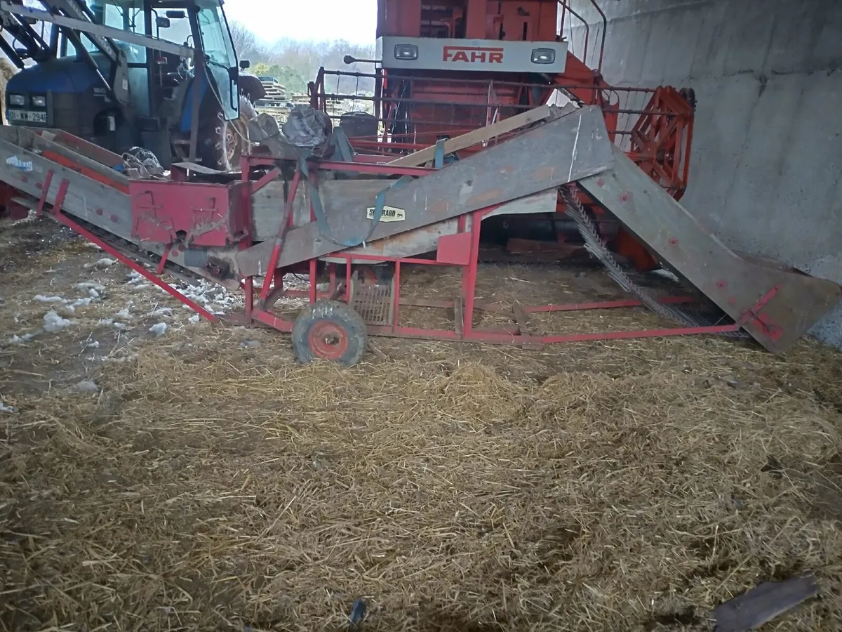 Farm machinery - Image 2