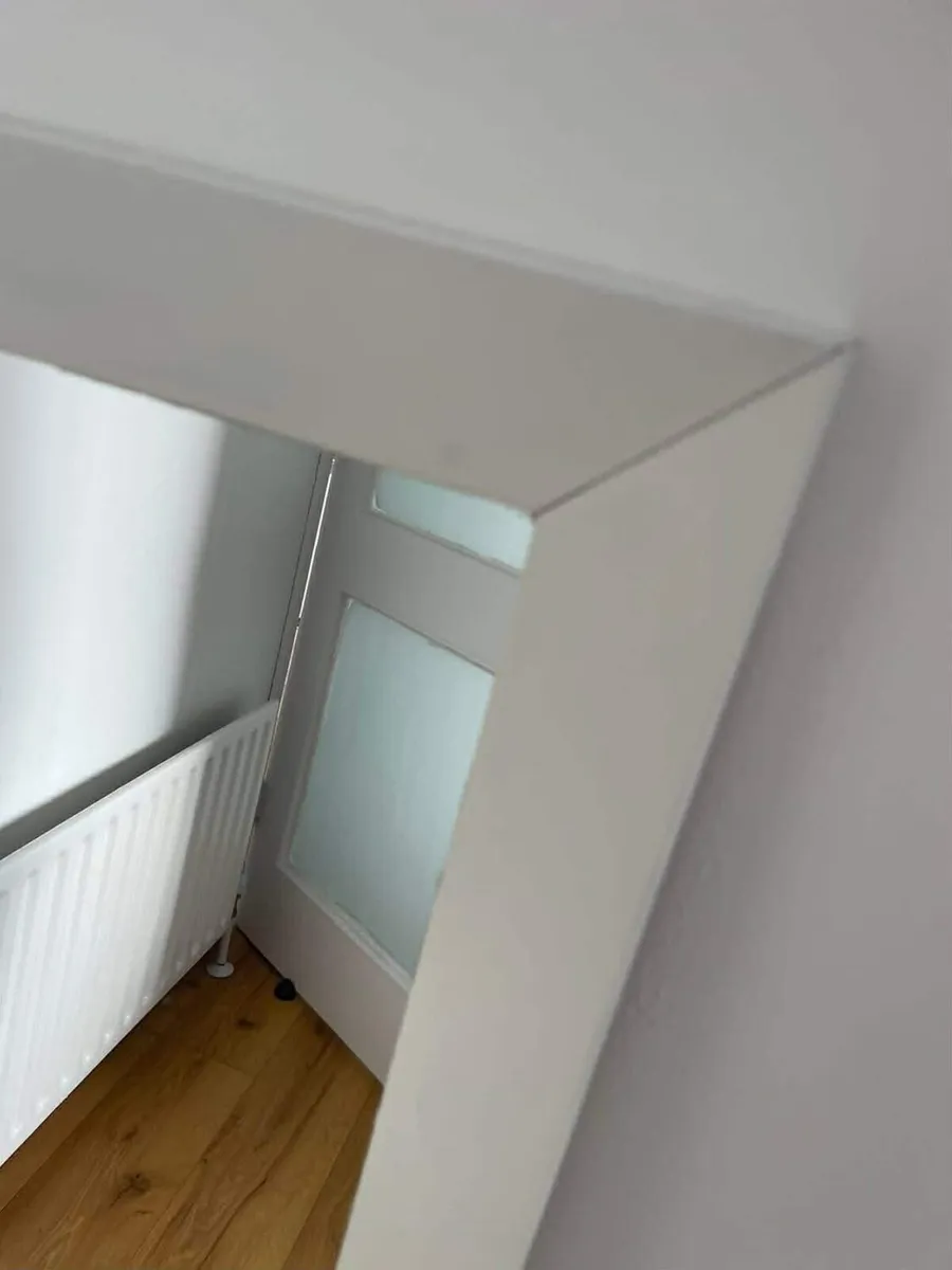 Mirror €20 - Image 3