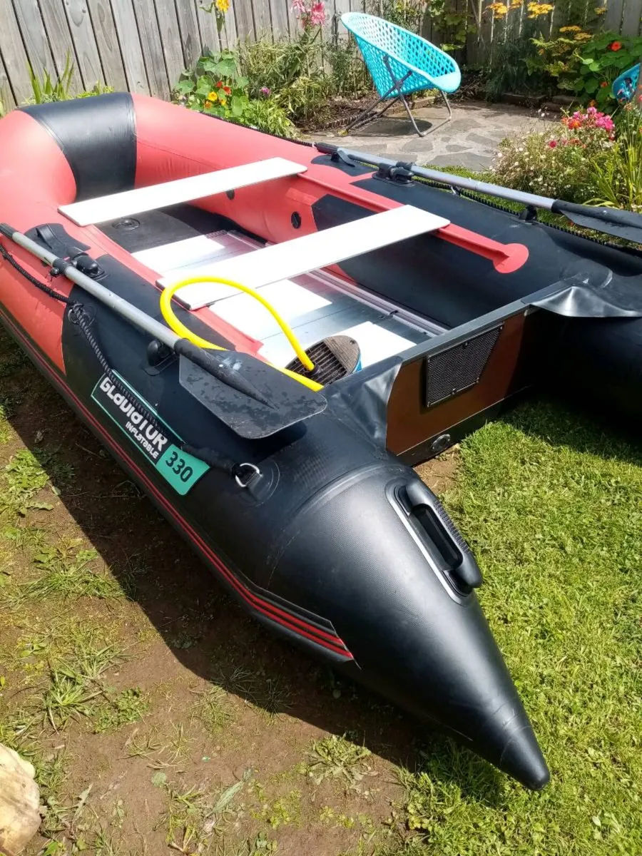 Inflatable Gladiator 330 - Image 1