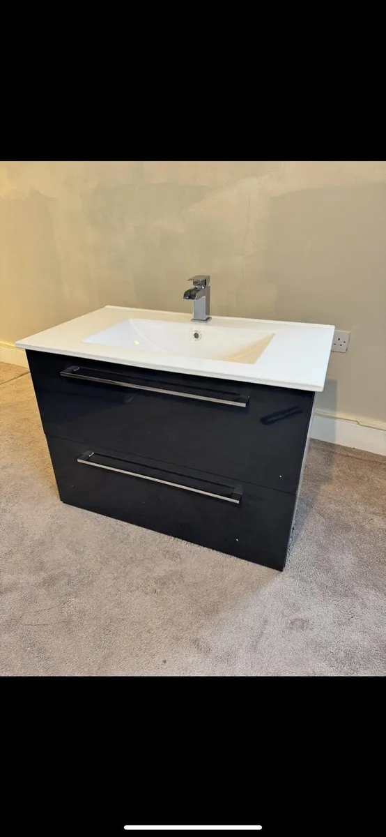 Wall hung Vanity Unit - Image 1
