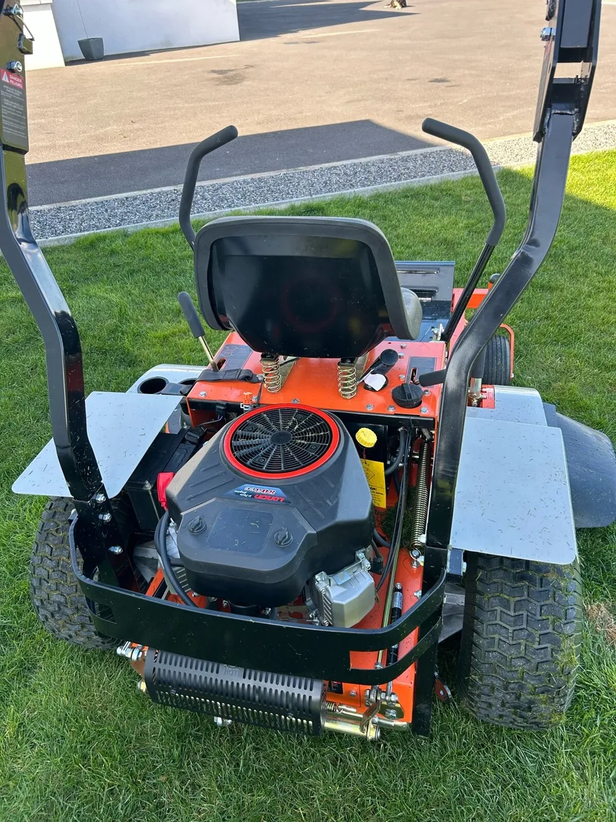 Zero turn - Lawnmower - Image 2