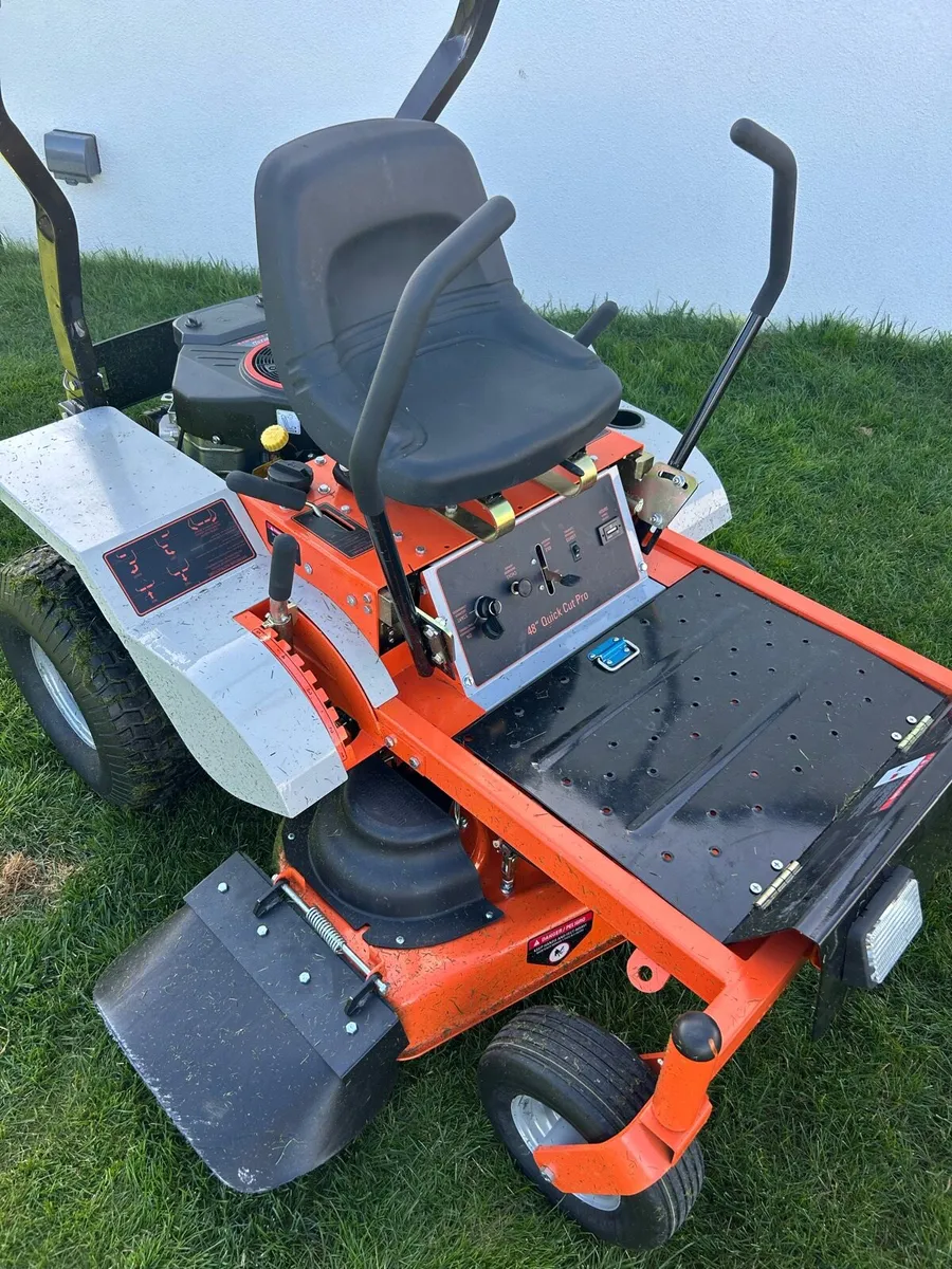 Zero turn - Lawnmower - Image 1