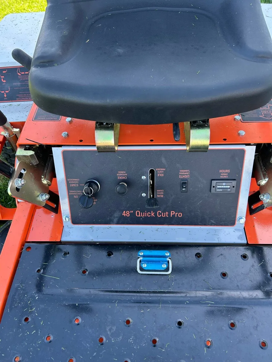 Zero turn - Lawnmower - Image 3