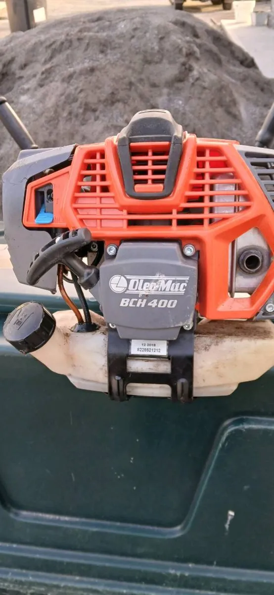 Oleo mac bch 400 strimmer - Image 1