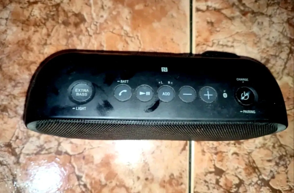Sony Bluetooth speaker - Image 1