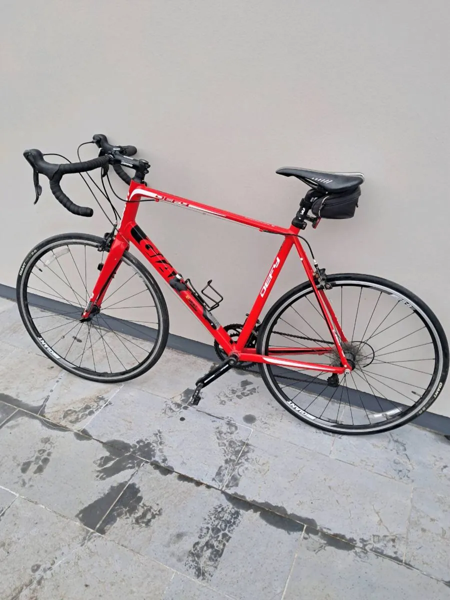 Giant Defy3 Aluux - Image 1
