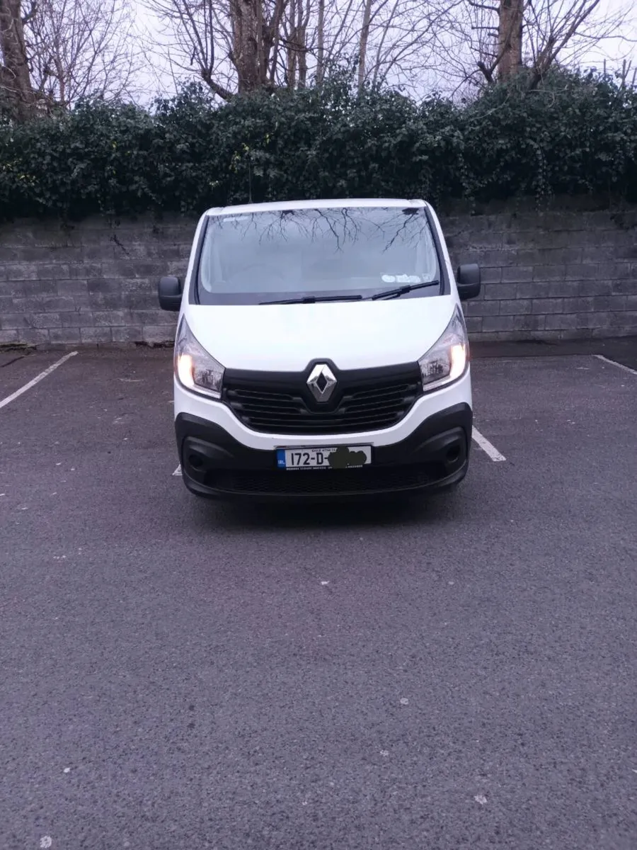 Renault Traffic - Image 3