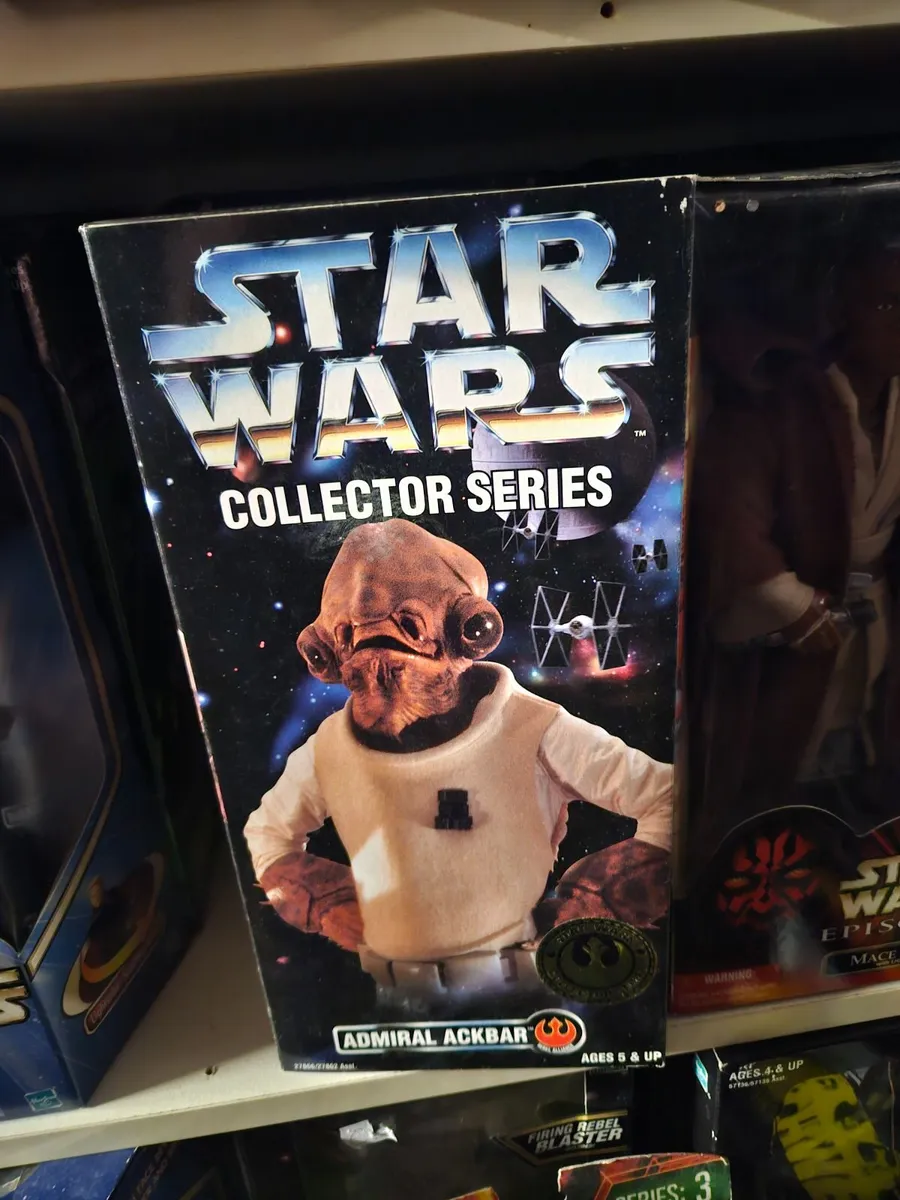 Star Wars 12" Admiral Ackbar - Image 1