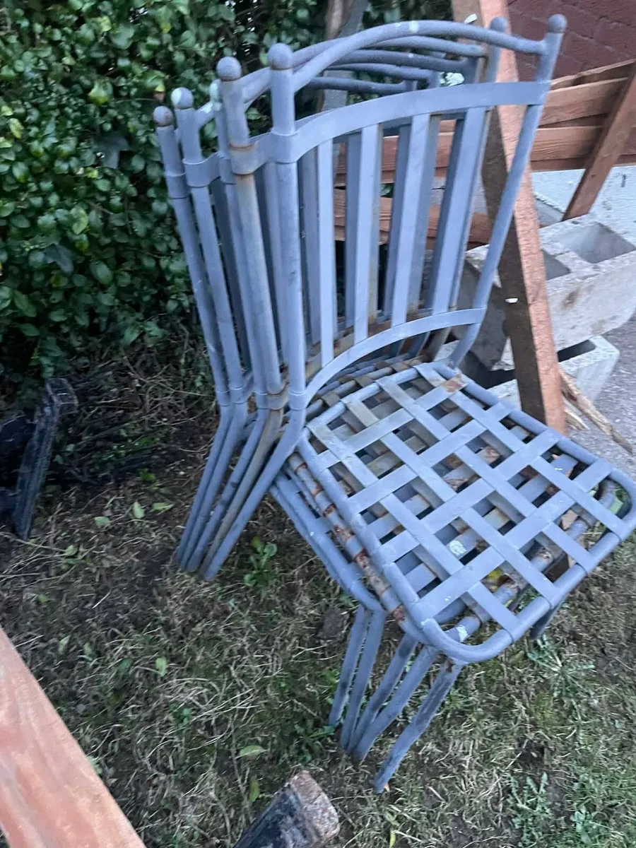 Garden iron chairs - Image 2