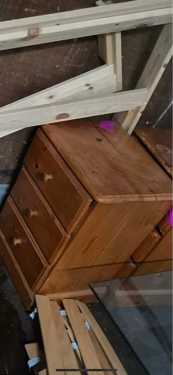 2 x pine lockers - Image 2