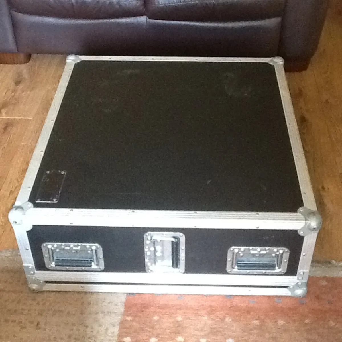 Roland M-400 live/studio desk - Image 4