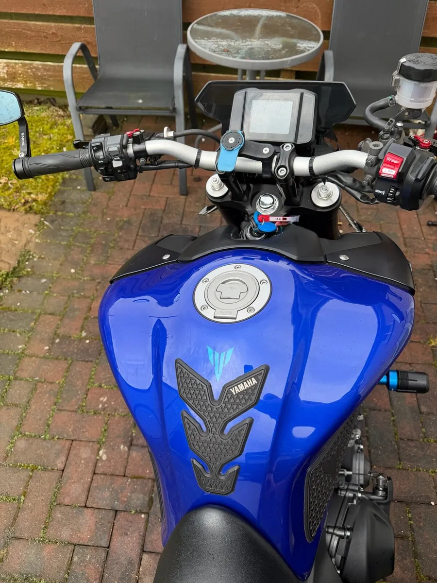 Yamaha MT9 - Image 2