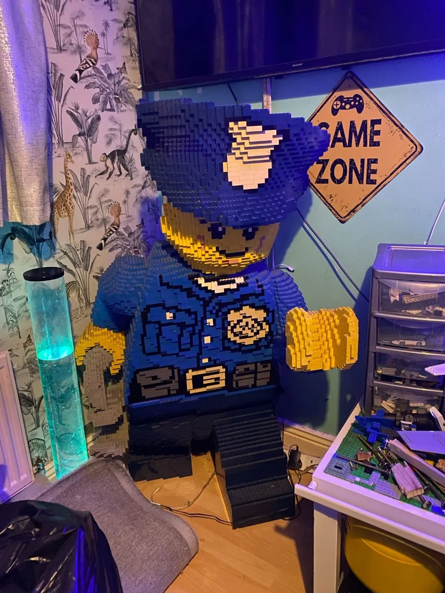 Lego man