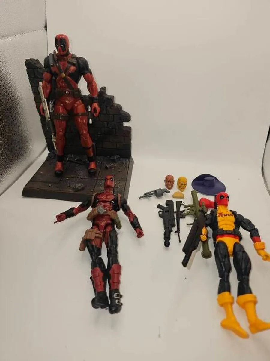 MARVEL DC Po2er Rangers Trandformers Action Figures - Image 1