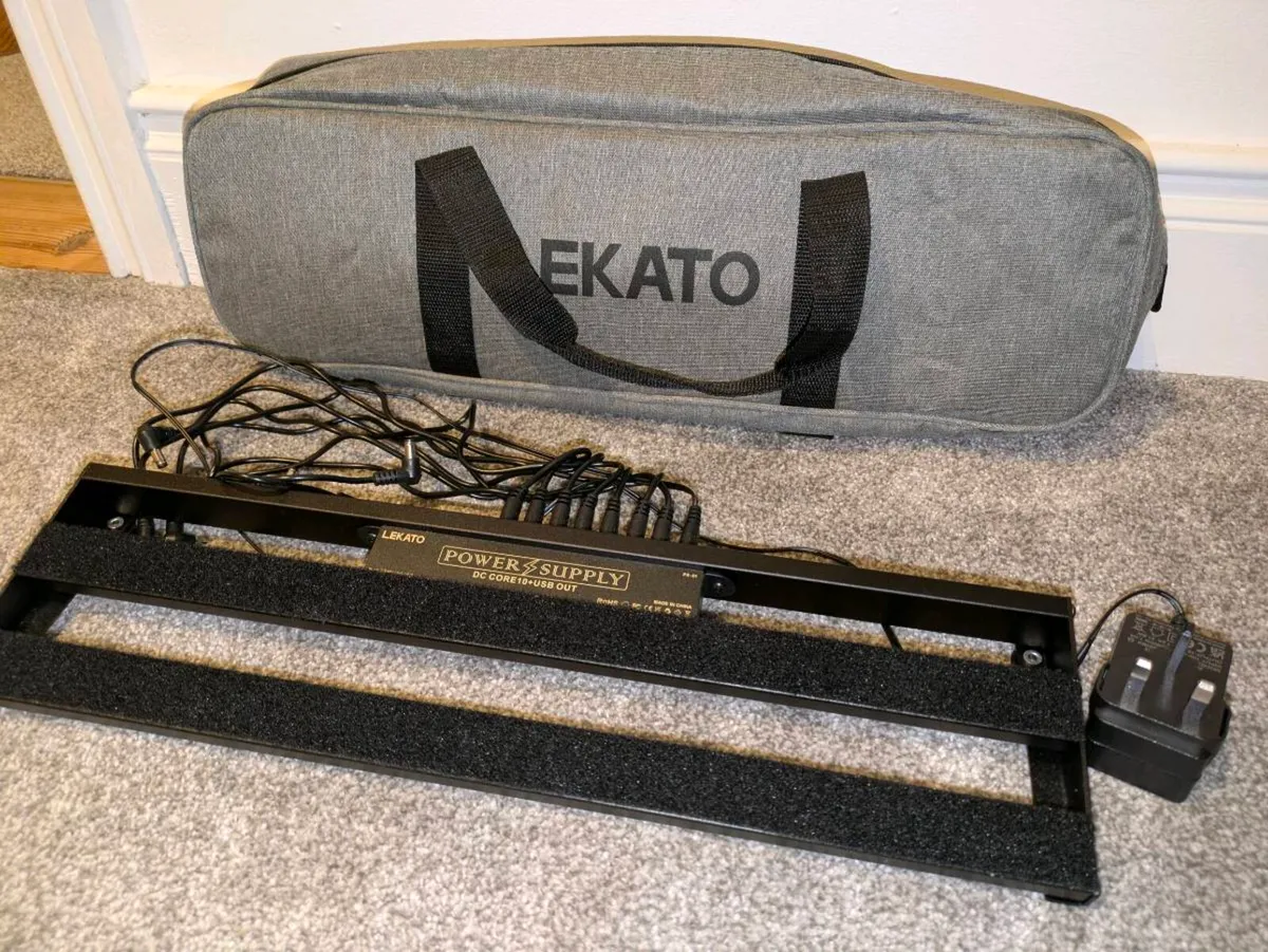 Lekato Powered Pedalboard with Gig Bag (Built-in P - Image 3