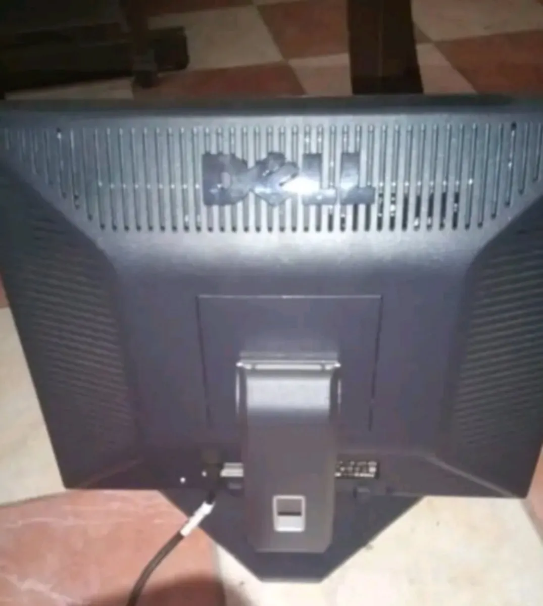 Dell monitor 19" - Image 2