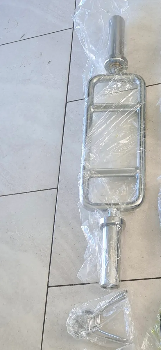 Brand new olympic tricep weight bar