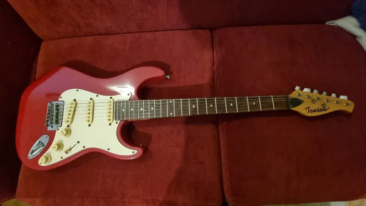 Jansen Electric Guitar – €320 - Image 1