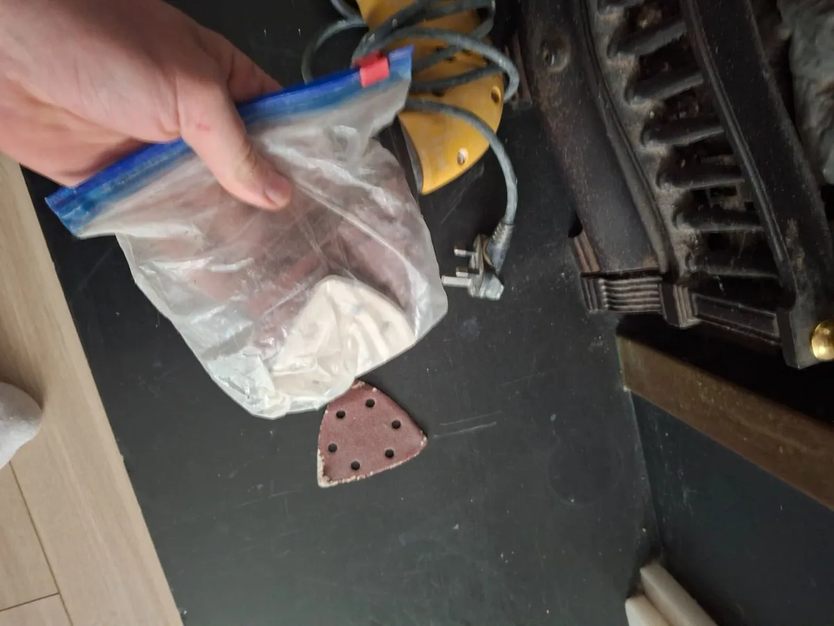 Dewalt detail sander - Image 3