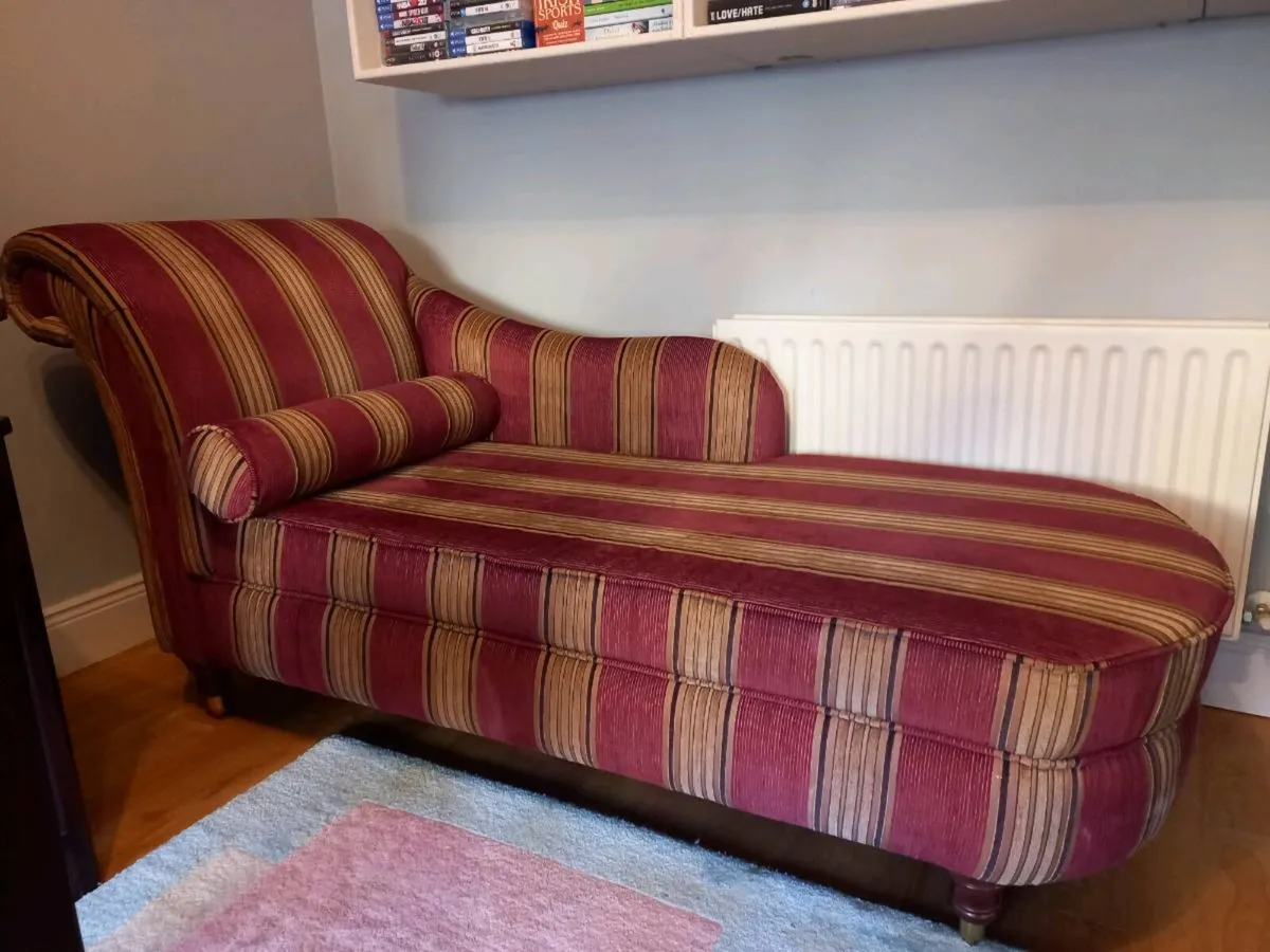 Chaise lounge - Image 1