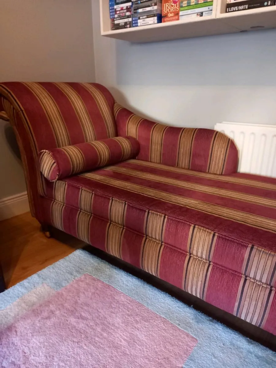 Chaise lounge - Image 3