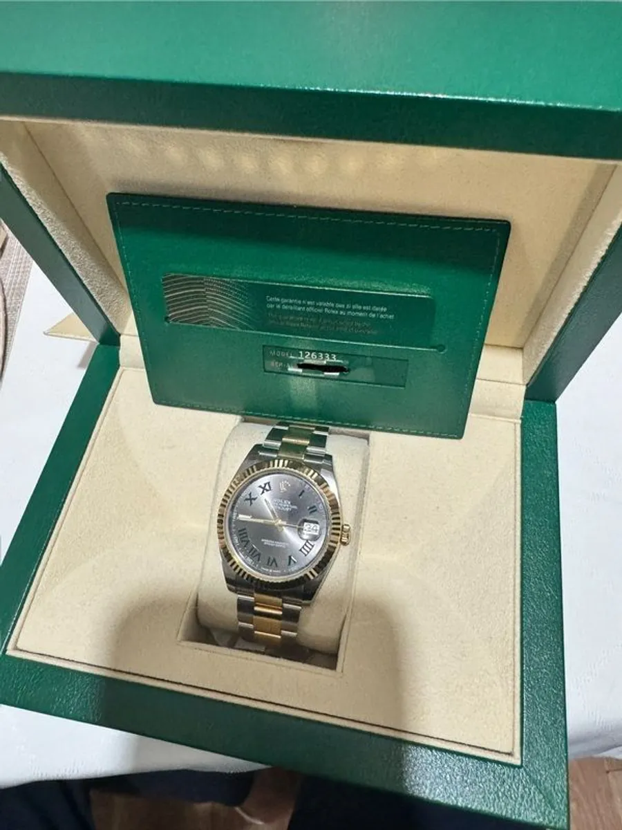 Rolex Oyster, 41 mm, Oystersteel and yellow gold Reference 126333 - Image 3