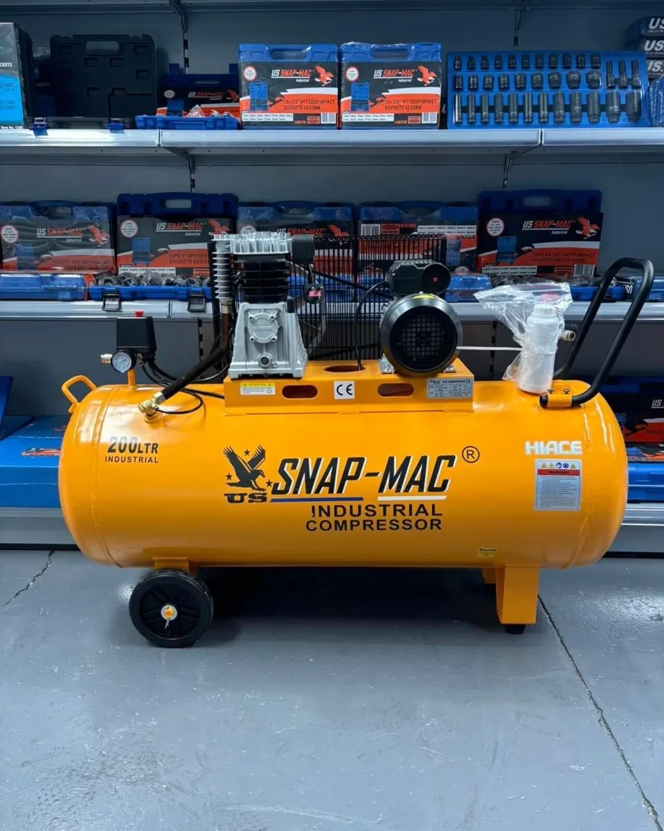 Air compressors free delivery - Image 2