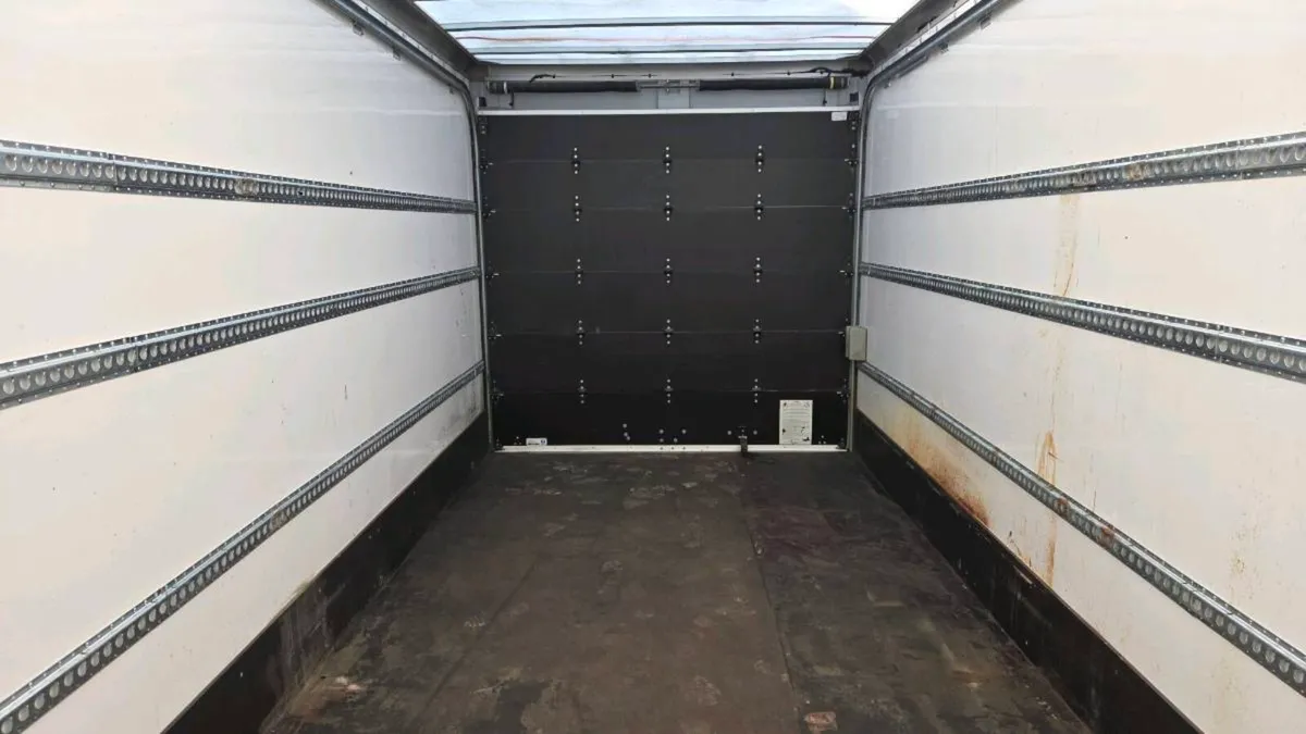 22 Foot Grp Box Body - Image 1