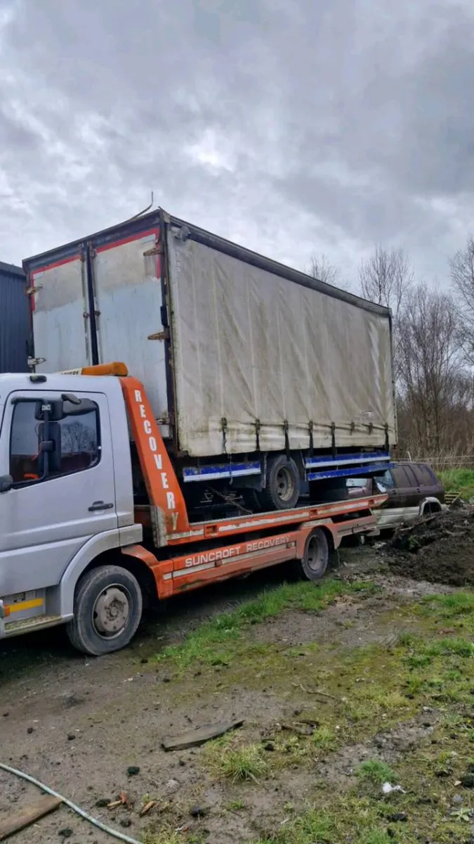 22ft Storage body,