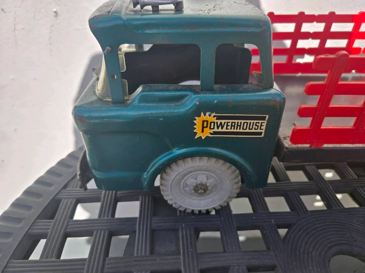 Vintage Louis Marx Toy Truck - Image 2