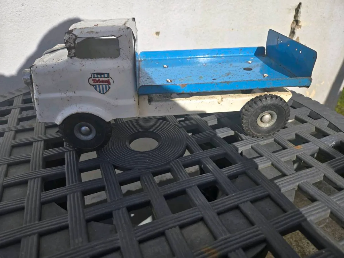 Vintage Triang flatbed truck - Image 1