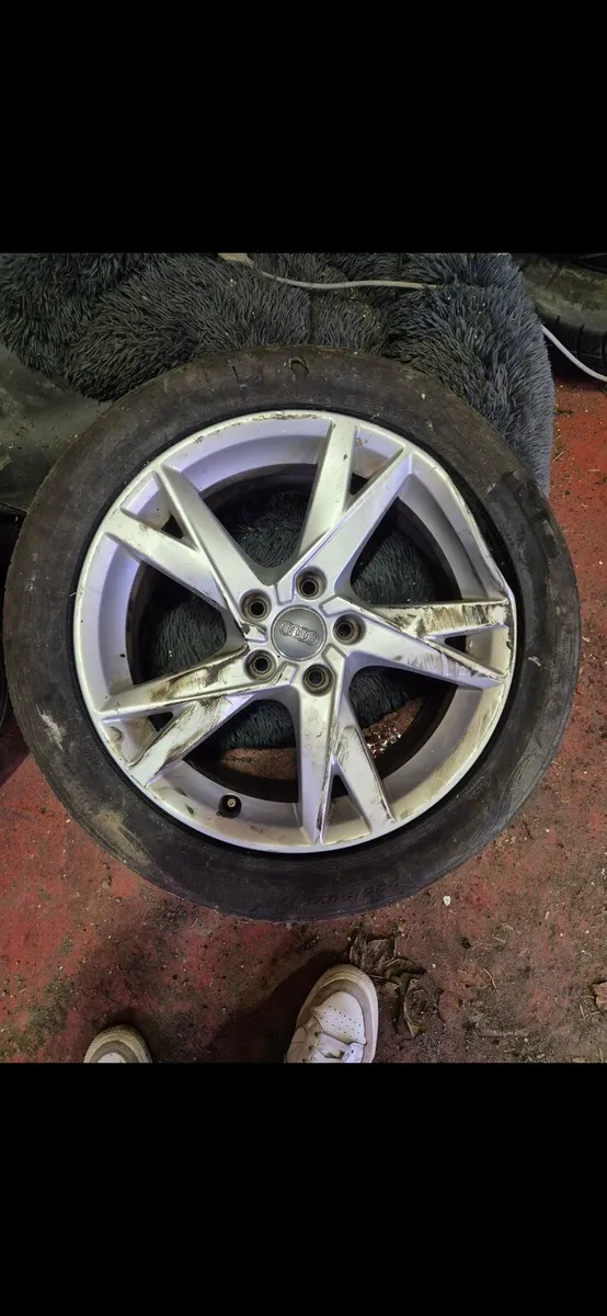 AUDI alloys 17" - Image 2