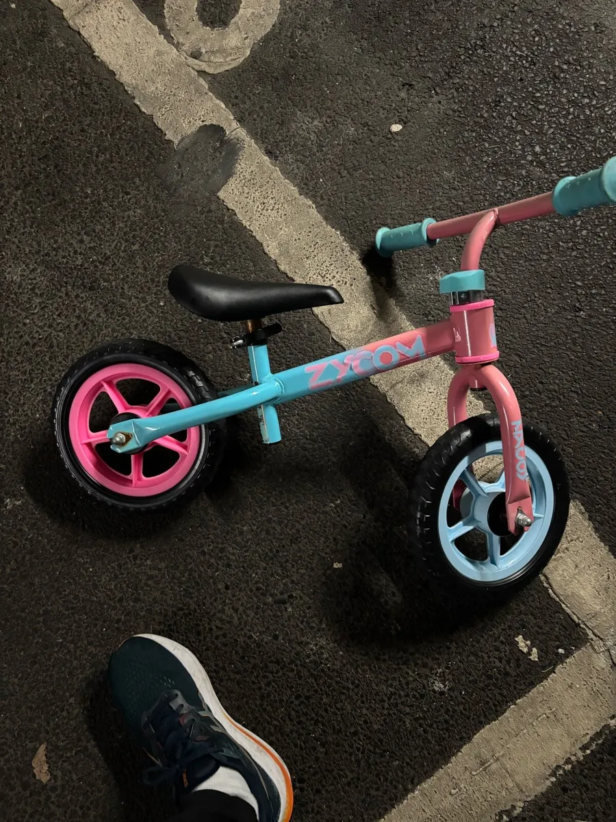 Kids balance bike - Image 1