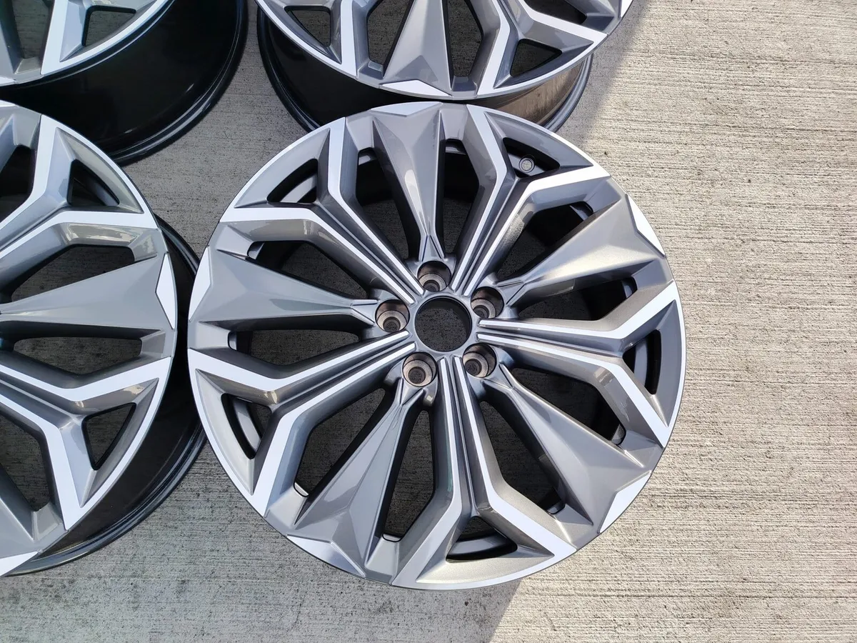 Citroen, Ford, Peugeot, DS genuine alloys 5x108 - Image 3