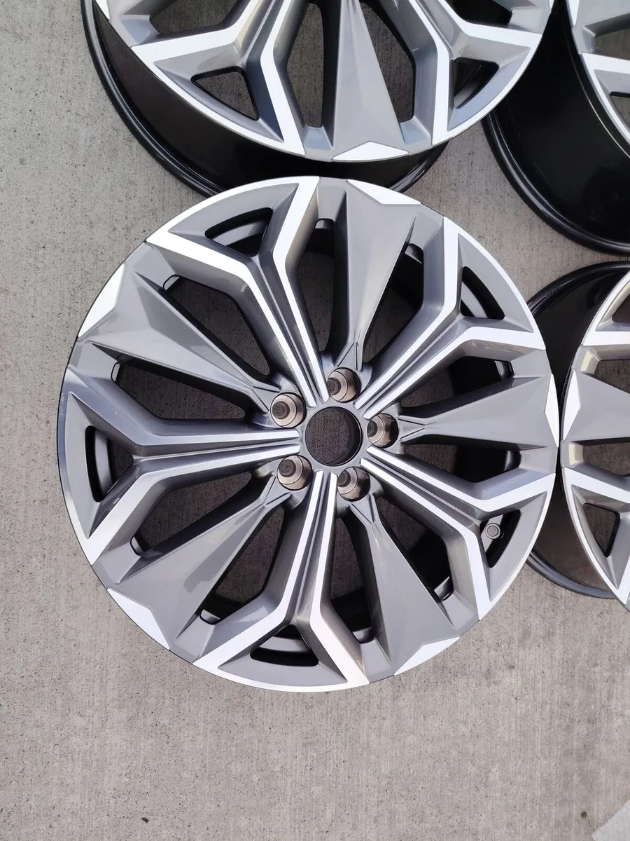 Citroen, Ford, Peugeot, DS genuine alloys 5x108 - Image 4