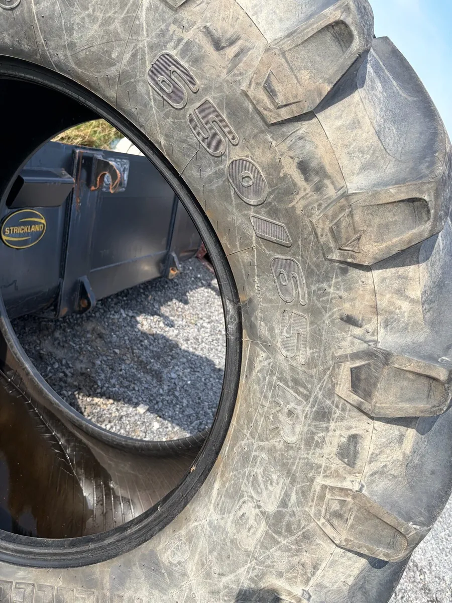 Trelleborg tyers 650/65/38 - Image 2