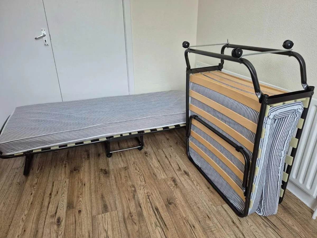 foldable bed - Image 1