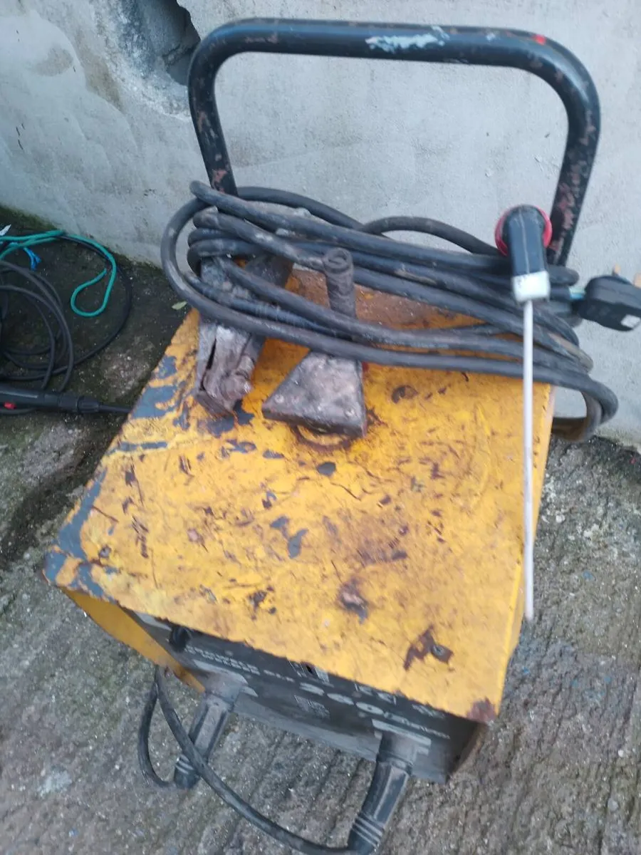 Welder - Image 2
