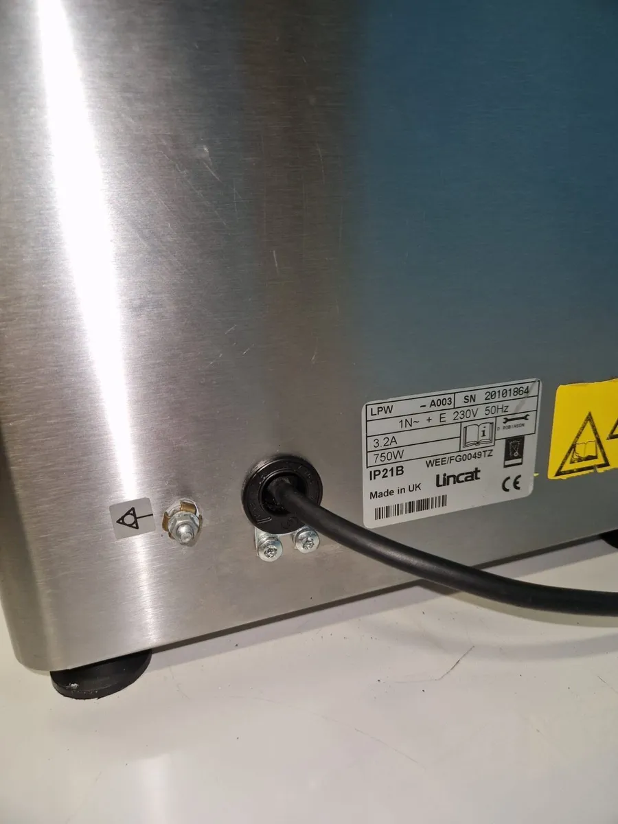 Lincat hot cupboard - Image 3