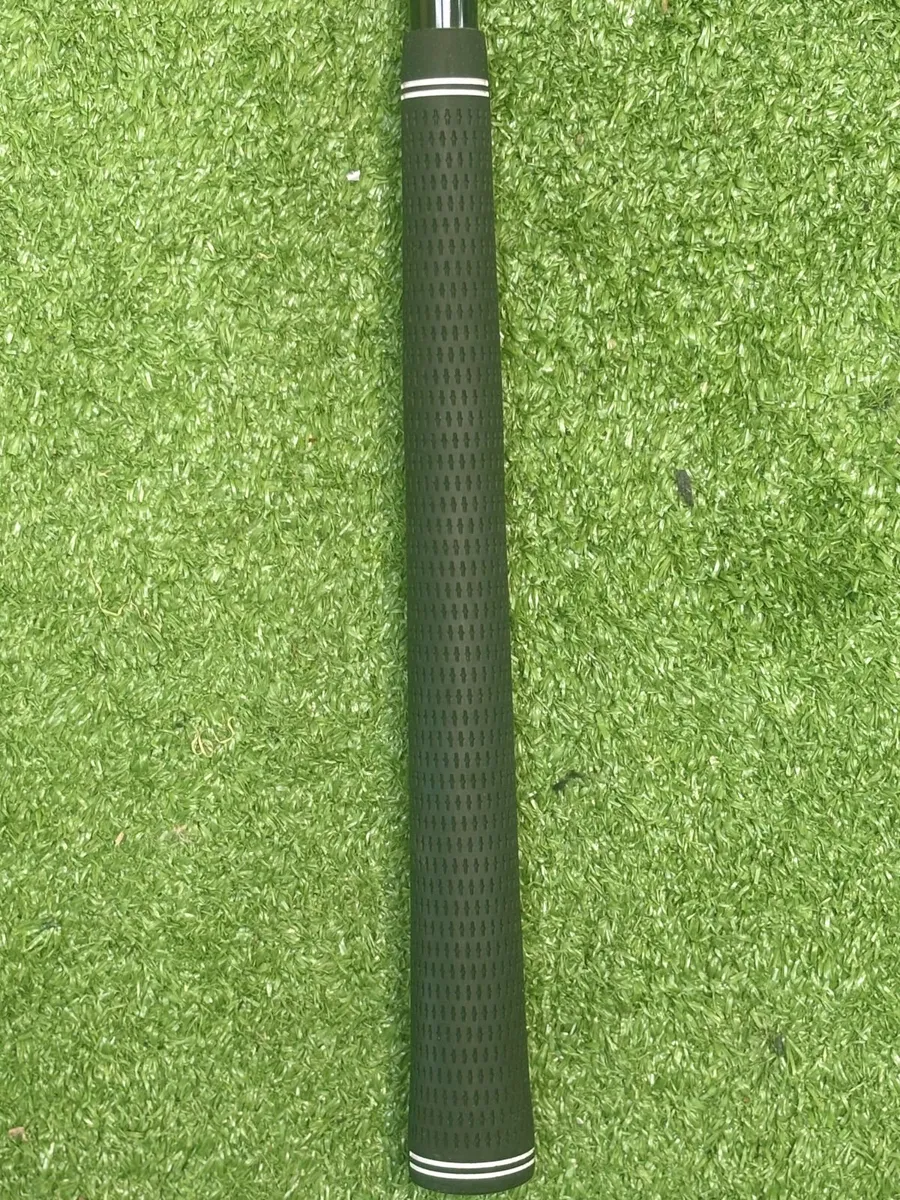 Aldila Ascent RH Driver Shaft (40R) – €45 - Image 2