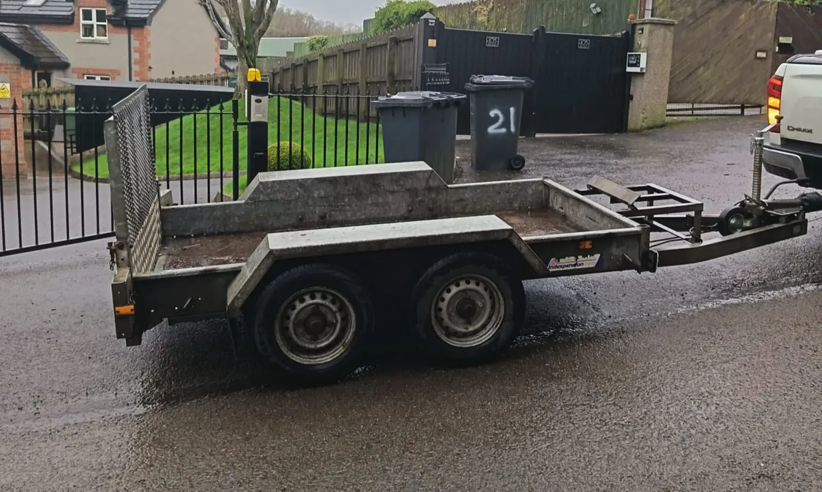 8x4ft indespension plant trailer 2ton diggers - Image 1