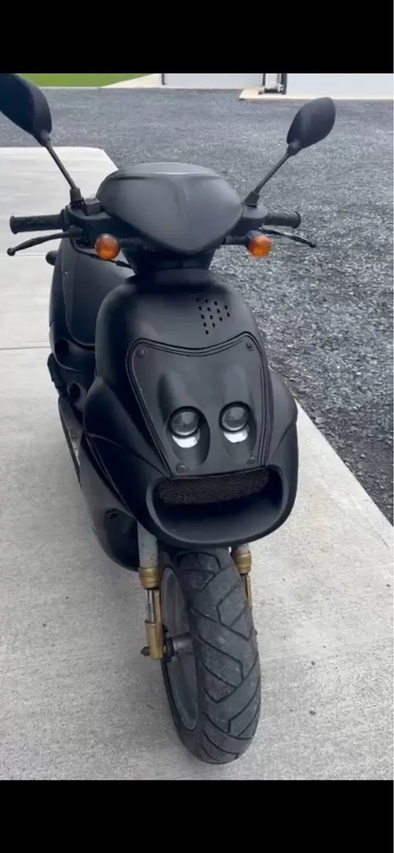 50cc Suzuki scooter - Image 3