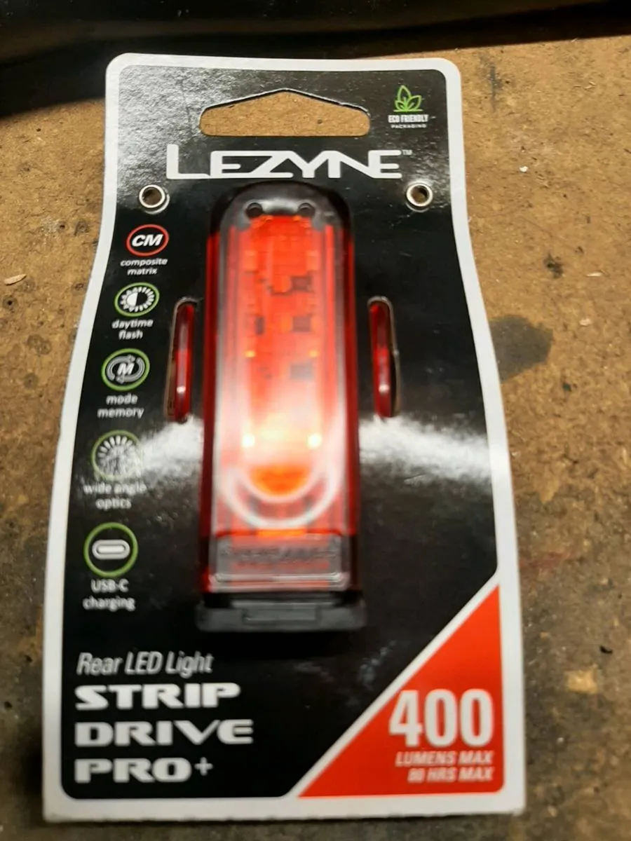 Bike light lezyne strip drive Pro + 400 lumen - Image 4