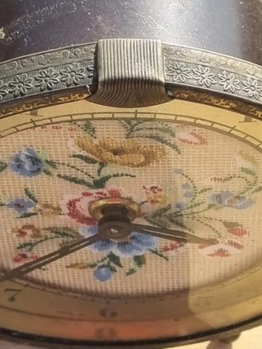 Vintage Scottish/English desk clock - Image 4